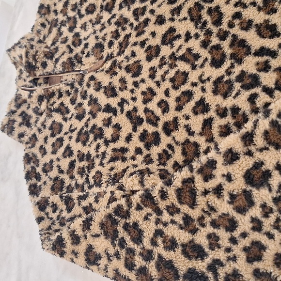 Girlie Girl Originals CC Leopard Fuzzy Pullover Fleece Quarter‎ Zip Collar Sz XL - Picture 1 of 8